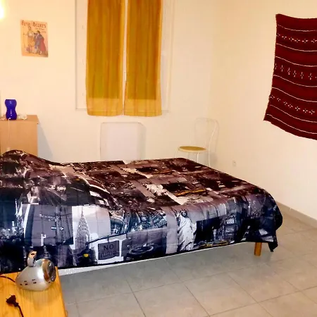 Daire De 2 Chambres A A 50 M De La Plage Avec Piscine Partagee Et Terrasse Amenagee