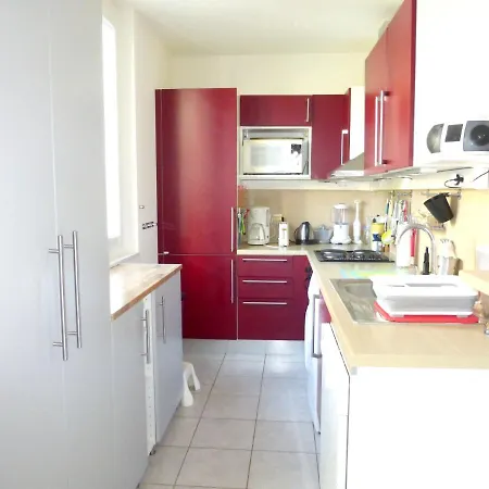 De 2 Chambres A A 50 M De La Plage Avec Piscine Partagee Et Terrasse Amenagee Daire *